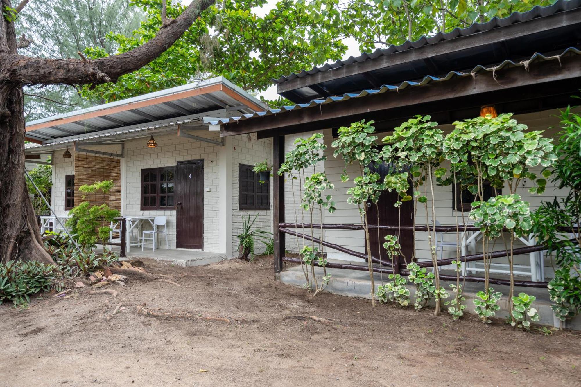Breeze Bungalows Koh Lanta Exterior photo