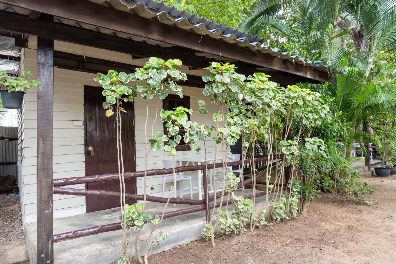 Breeze Bungalows Koh Lanta Exterior photo
